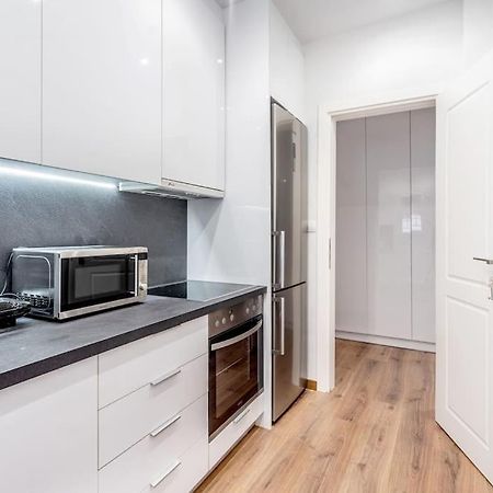 Modernised Athenian Apartment /W 2Br & 2Ba Экстерьер фото