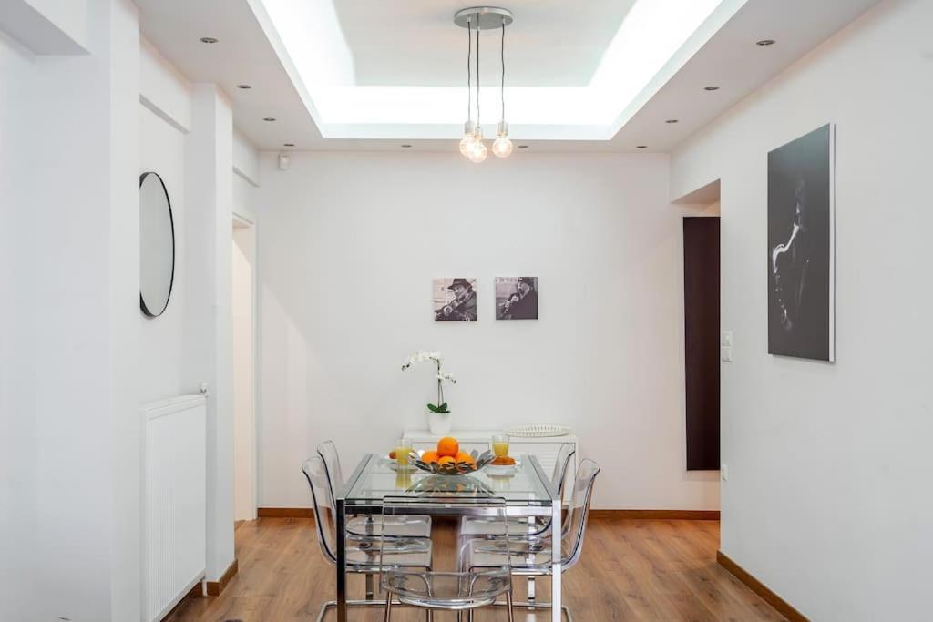 Modernised Athenian Apartment /W 2Br & 2Ba Экстерьер фото